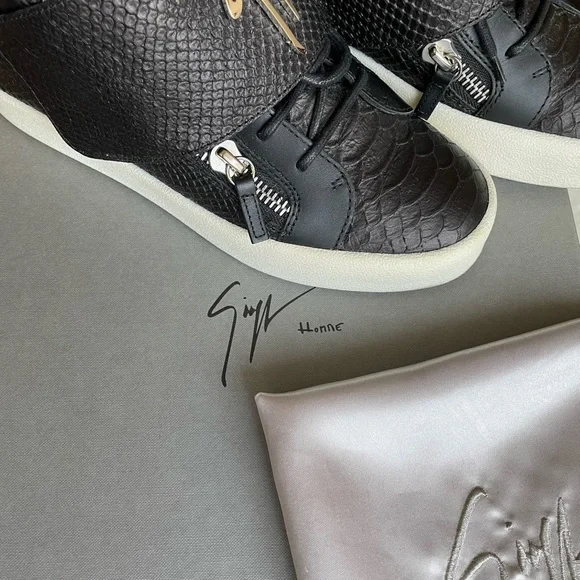 Giuseppe Zanotti “Python Skin” - Picture 3 of 5